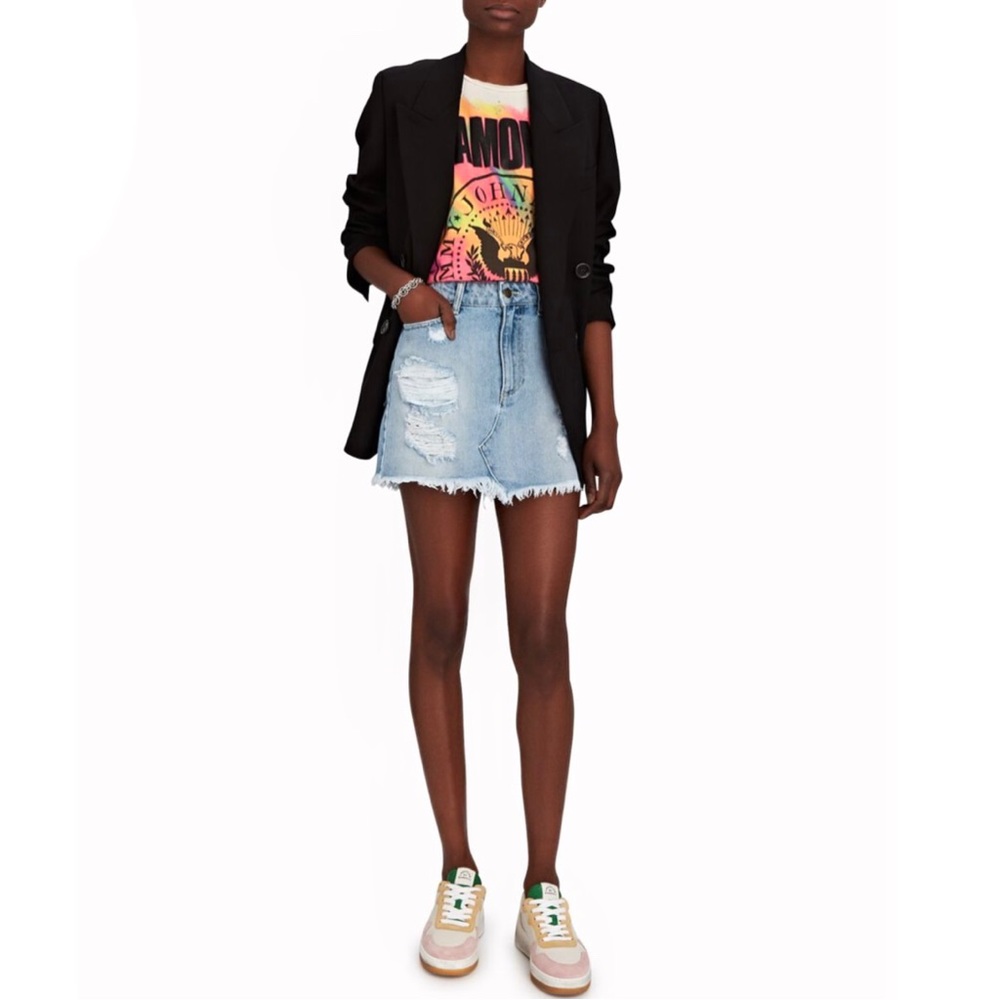 NEW SER.O.YA REVOLVE DISTRESSED DENIM MINI SKIRT - Picture 9 of 10